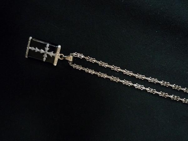 Sten doh Cross